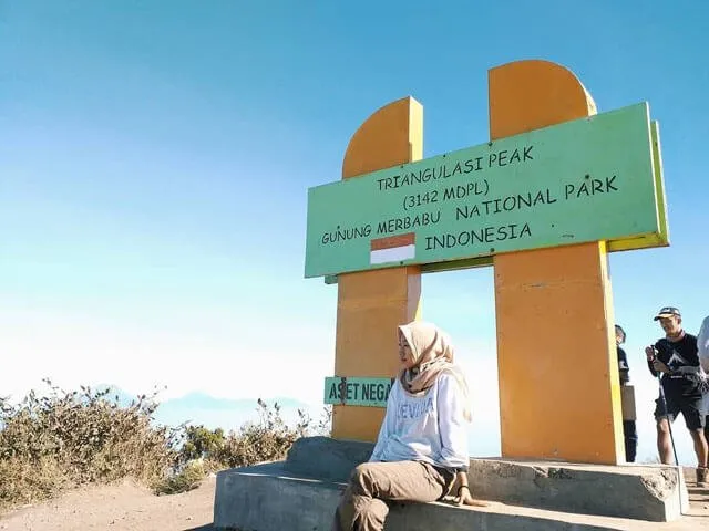 puncak gunung